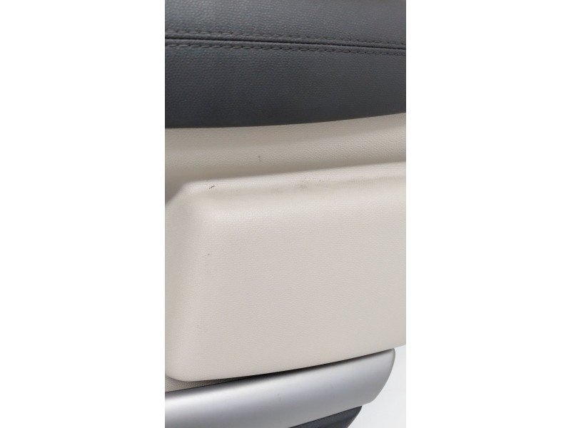 Recambio de guarnecido puerta delantera derecha para mini mini countryman (r60) one d referencia OEM IAM 51419810022  
							