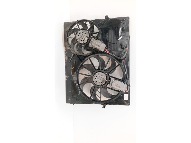 Recambio de electroventilador para volkswagen touareg (7l6) 3.0 v6 tdi dpf referencia OEM IAM 7LO121203F  