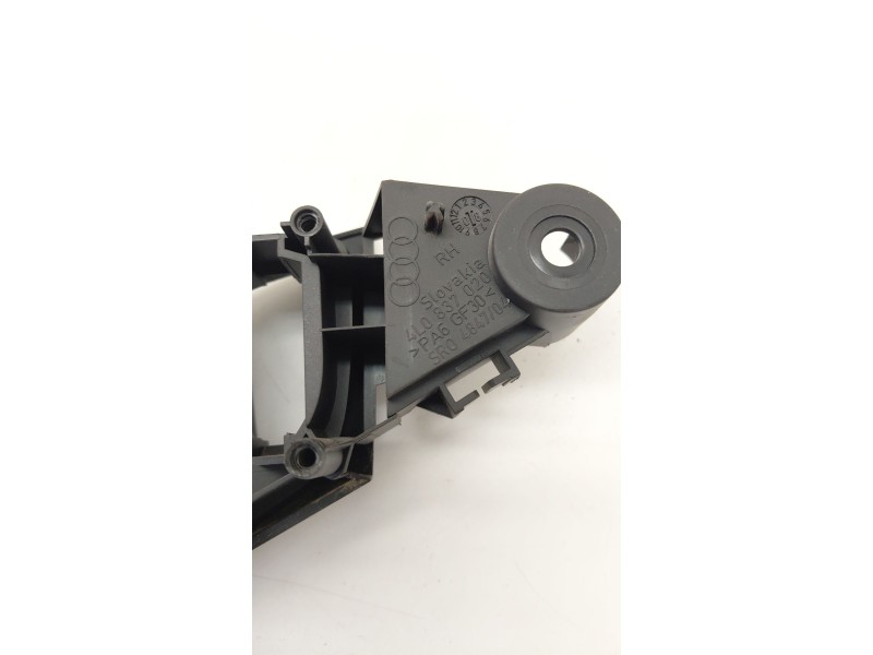 Recambio de maneta interior trasera derecha para audi q7 (4lb) 4.2 tdi quattro referencia OEM IAM 4L0837020  
							