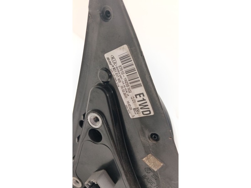 Recambio de retrovisor izquierdo para kia cee´d 1.6 crdi cat referencia OEM IAM 876101H255  