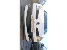 Recambio de paragolpes delantero para renault clio iii (br0/1, cr0/1) 1.2 16v (br02, br0j, br11, cr02, cr0j, cr11) referencia OE