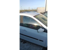 Recambio de puerta delantera derecha para renault clio iii (br0/1, cr0/1) 1.2 16v (br02, br0j, br11, cr02, cr0j, cr11) referenci