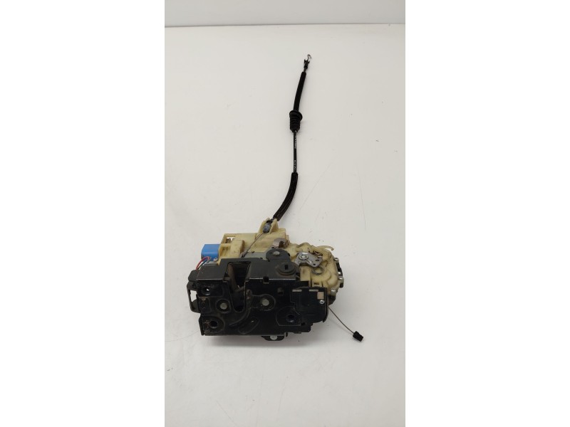 Recambio de cerradura puerta trasera derecha para seat ibiza iii (6l1) 1.4 16v referencia OEM IAM 991993300  
							