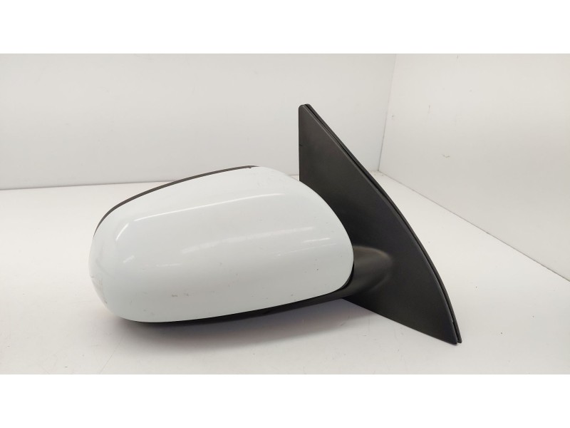 Recambio de retrovisor derecho para kia cee´d 1.6 crdi cat referencia OEM IAM 876201H155  