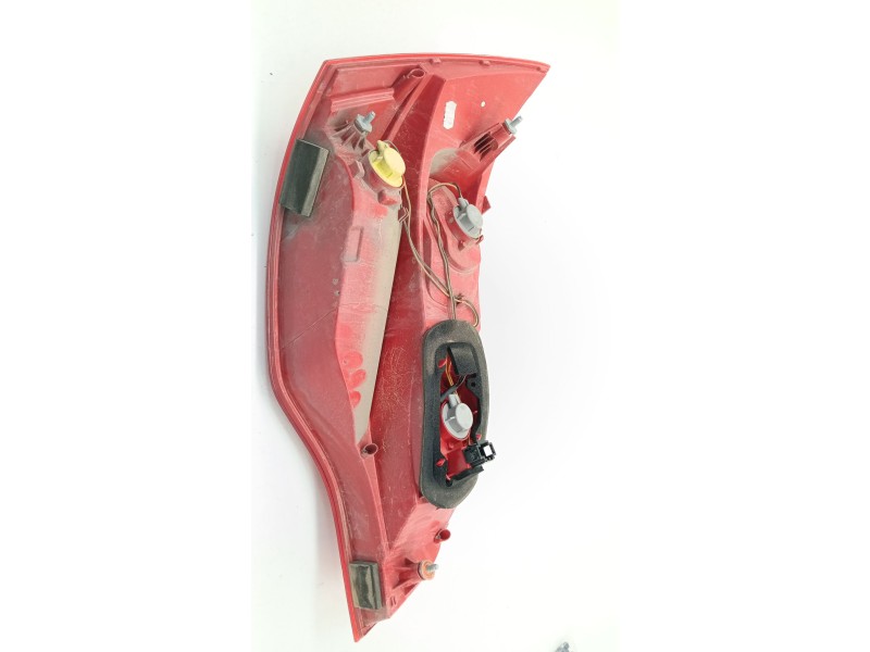 Recambio de piloto trasero derecho para audi q7 (4lb) 4.2 tdi quattro referencia OEM IAM 027330202  