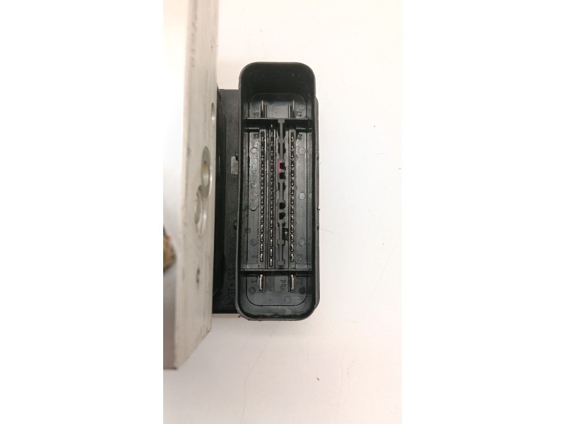 Recambio de abs para volkswagen touareg (7la, 7l6, 7l7) 2.5 r5 tdi referencia OEM IAM 7L0614111  