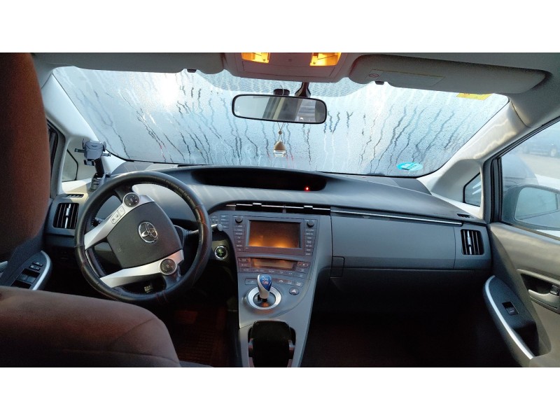 toyota prius (_w3_) del año 2010