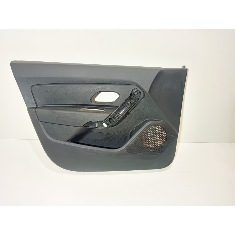 Recambio de guarnecido puerta delantera izquierda para dacia duster ii 1.5 blue dci diesel fap cat referencia OEM IAM   