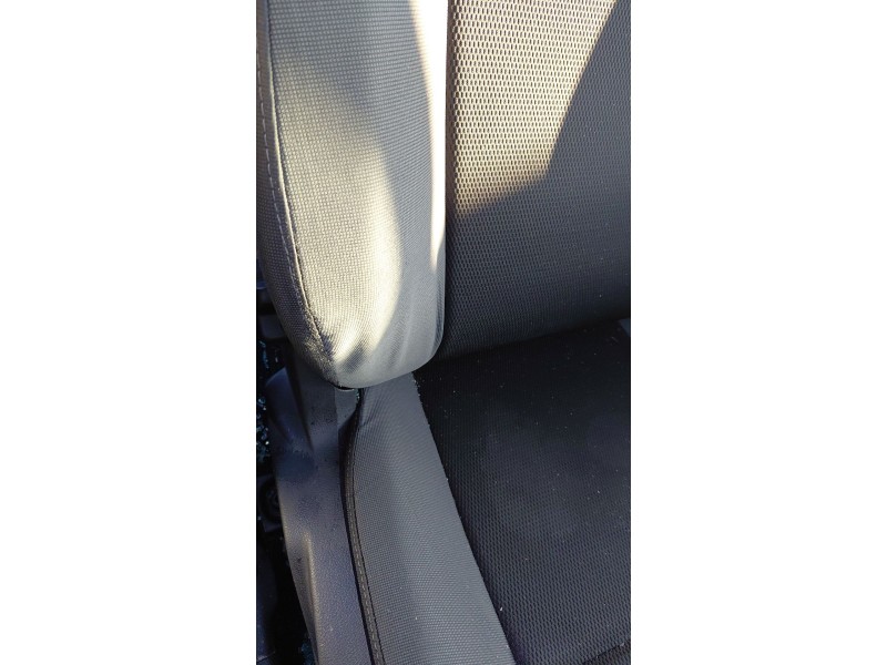 Recambio de asiento delantero derecho para ford focus iii sedán 1.0 ecoboost referencia OEM IAM   
							