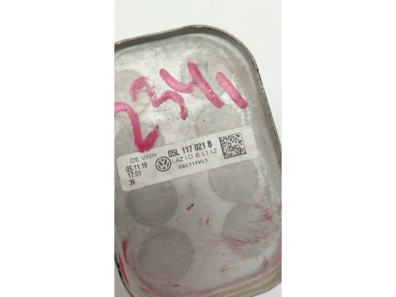 Recambio de enfriador aceite motor para volkswagen arteon (3h7, 3h8) 2.0 tdi referencia OEM IAM 05L117021B  
							