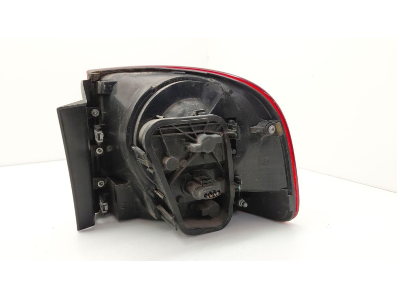 Recambio de piloto trasero izquierdo para volkswagen touareg (7l6) 3.0 v6 tdi dpf referencia OEM IAM 084411997L  