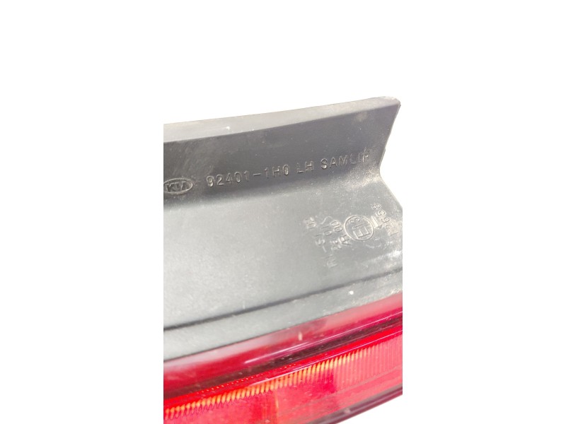 Recambio de piloto trasero izquierdo para kia cee´d 1.6 crdi cat referencia OEM IAM   