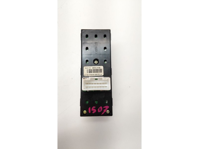 Recambio de mando elevalunas delantero izquierdo para kia cee´d 1.6 crdi cat referencia OEM IAM 935701H120  
							