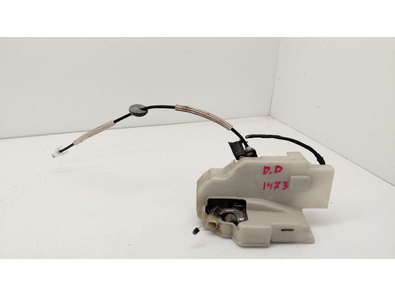 Recambio de cerradura puerta delantera derecha para volkswagen touareg (7l6) 3.0 v6 tdi dpf referencia OEM IAM 7L0837090  
							