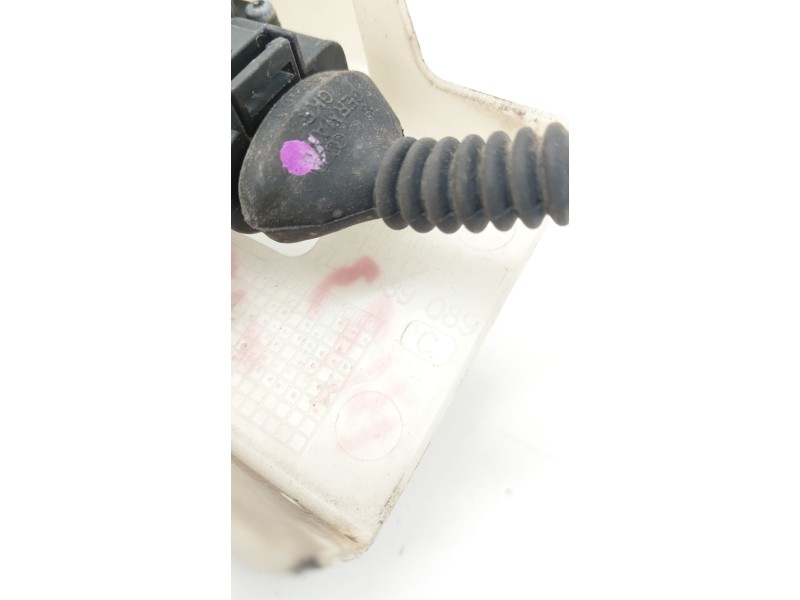 Recambio de cerradura puerta trasera izquierda para volkswagen touareg (7l6) 3.0 v6 tdi dpf referencia OEM IAM 7L0839089  
							