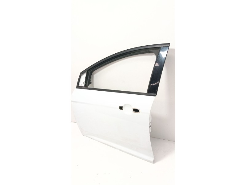 Recambio de puerta delantera izquierda para ford focus iii sedán 1.0 ecoboost referencia OEM IAM   
