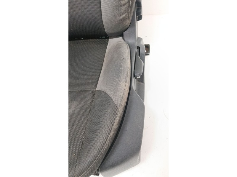 Recambio de asiento delantero izquierdo para ford focus iii sedán 1.0 ecoboost referencia OEM IAM   
							