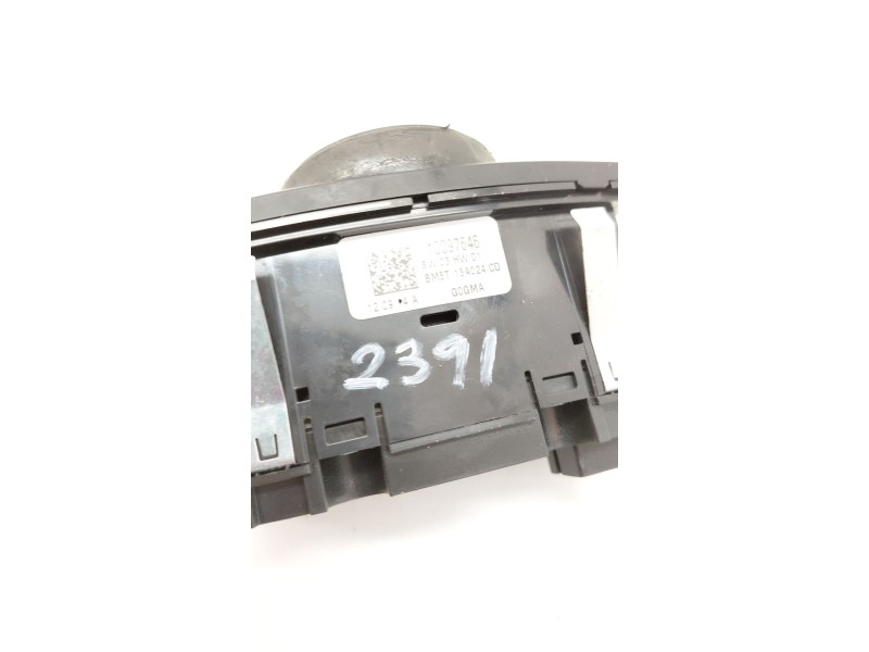 Recambio de mando luces para ford focus iii sedán 1.0 ecoboost referencia OEM IAM BM5T13A024CD  
							