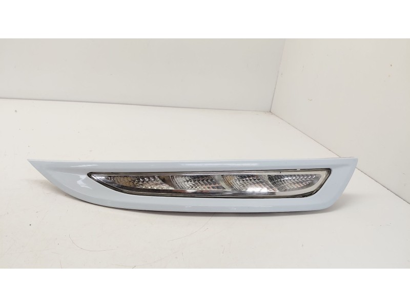 Recambio de piloto delantero derecho para ford kuga i 2.0 tdci referencia OEM IAM BV4113D272A  