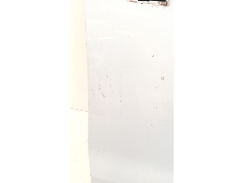 Recambio de puerta delantera derecha para ford kuga i 2.0 tdci referencia OEM IAM   
							