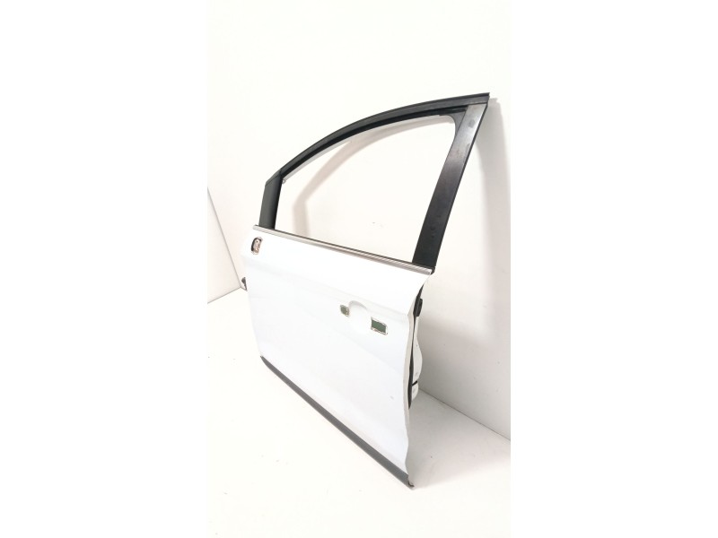 Recambio de puerta delantera izquierda para ford kuga i 2.0 tdci referencia OEM IAM   
							