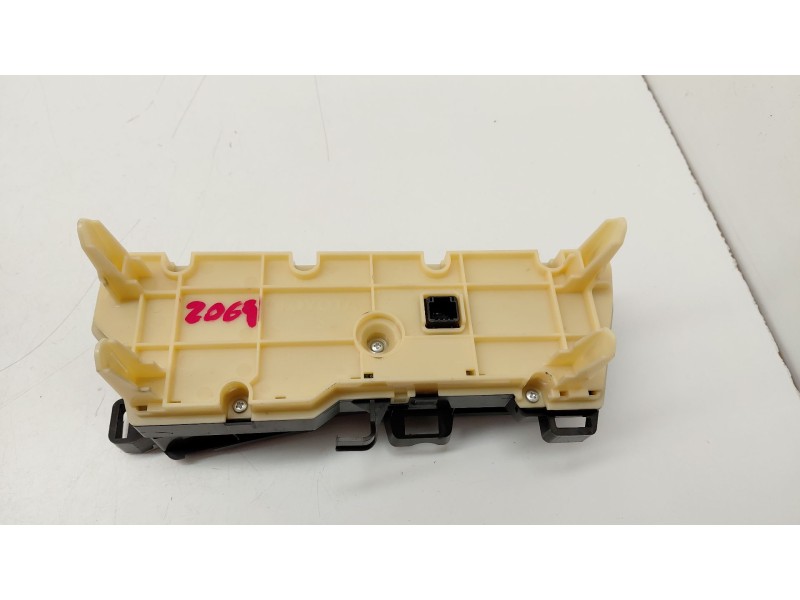 Recambio de mando climatizador para toyota prius (_w3_) 1.8 hybrid (zvw3_) referencia OEM IAM 5590047020  