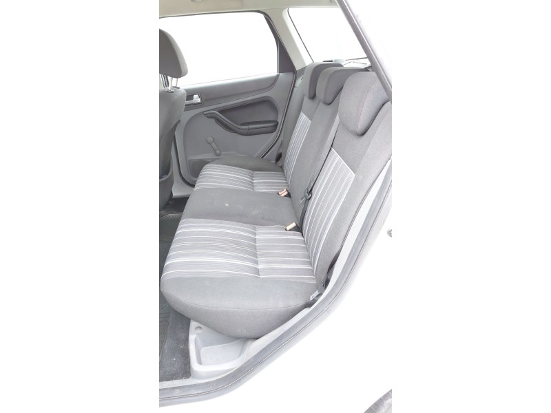 Recambio de asientos traseros para ford focus ii turnier (da_, ffs, ds) 2.0 tdci referencia OEM IAM   
							