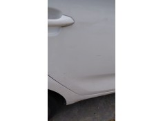 Recambio de puerta trasera derecha para kia carens iv 1.7 crdi referencia OEM IAM    2