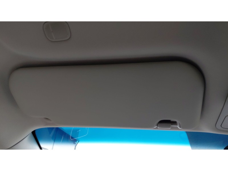 Recambio de parasol izquierdo para kia carens iv 1.7 crdi referencia OEM IAM   