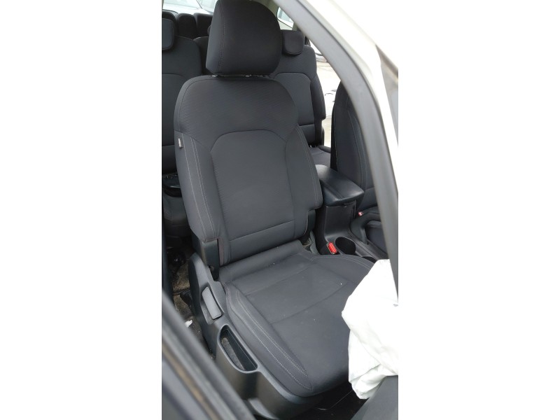 Recambio de asiento delantero derecho para kia carens iv 1.7 crdi referencia OEM IAM   