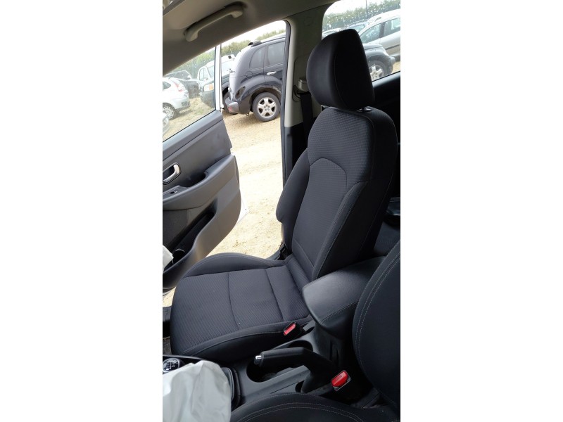 Recambio de asiento delantero derecho para kia carens iv 1.7 crdi referencia OEM IAM   