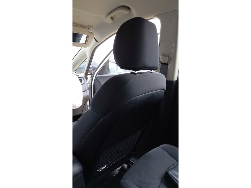 Recambio de asiento delantero derecho para kia carens iv 1.7 crdi referencia OEM IAM   
							