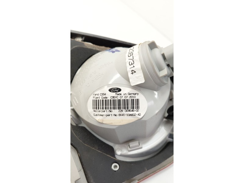 Recambio de piloto trasero derecho interior para ford kuga i 2.0 tdci referencia OEM IAM   
							