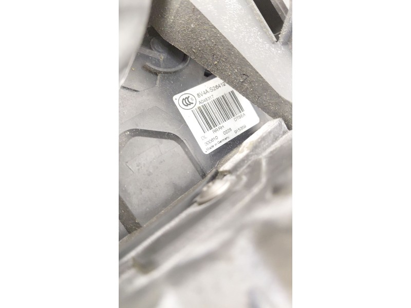 Recambio de cerradura puerta trasera derecha para ford kuga i 2.0 tdci referencia OEM IAM 8V4AS26412EA  
							