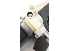 Recambio de motor elevalunas delantero derecho para mercedes-benz cla coupé (c117) cla 220 cdi 4-matic (117.305) referencia OEM  2