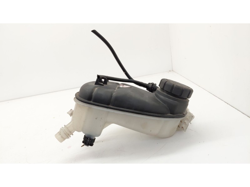 Recambio de deposito expansion para mercedes-benz cla coupé (c117) cla 220 cdi 4-matic (117.305) referencia OEM IAM A0005840807 