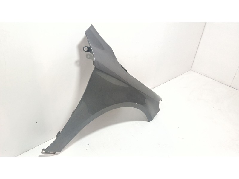 Recambio de aleta delantera derecha para mercedes-benz cla coupé (c117) cla 220 cdi 4-matic (117.305) referencia OEM IAM   