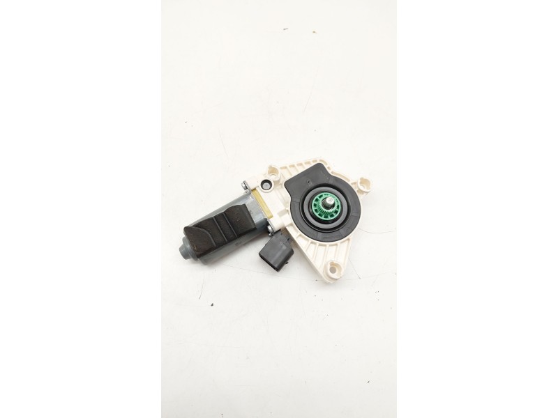 Recambio de motor elevalunas trasero izquierdo para mercedes-benz cla coupé (c117) cla 220 cdi 4-matic (117.305) referencia OEM 