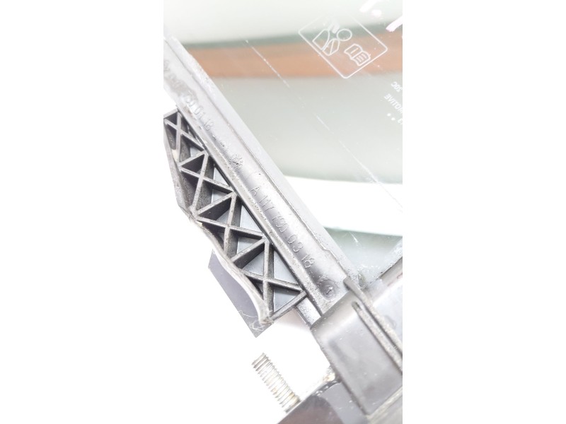 Recambio de luna custodia trasera izquierda para mercedes-benz cla coupé (c117) cla 220 cdi 4-matic (117.305) referencia OEM IAM
							