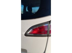 Recambio de piloto trasero derecho interior para renault scénic iii (jz0/1_) 1.5 dci (jz02, jz0r) referencia OEM IAM   