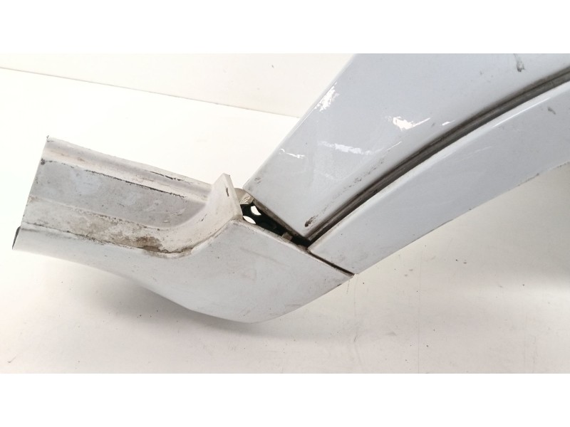 Recambio de aleta delantera derecha para ford kuga i 2.0 tdci referencia OEM IAM   