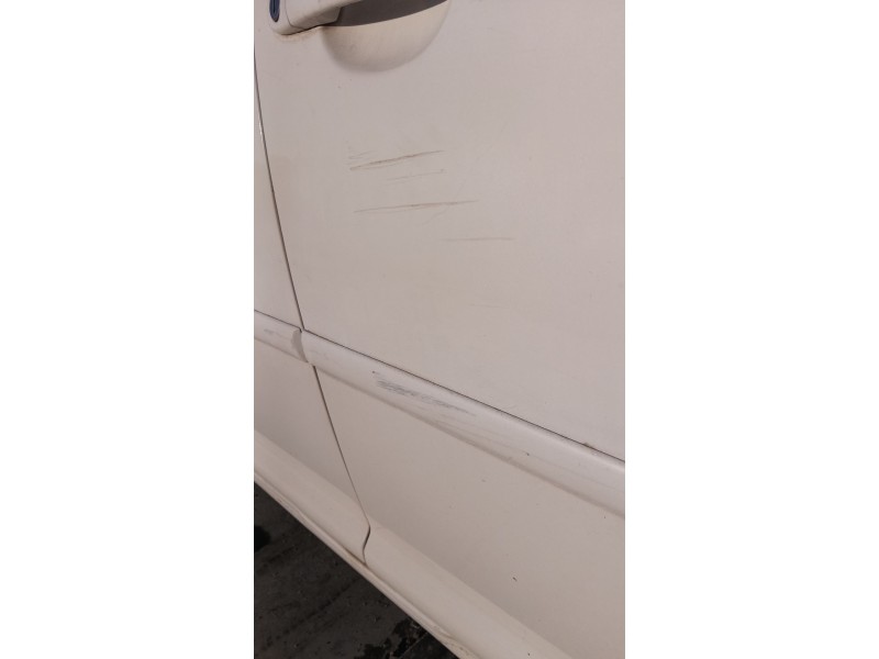 Recambio de puerta delantera derecha para volkswagen golf iv (1j1) 1.9 tdi referencia OEM IAM   
							