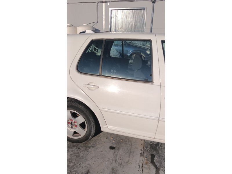 Recambio de puerta trasera derecha para volkswagen golf iv (1j1) 1.9 tdi referencia OEM IAM   