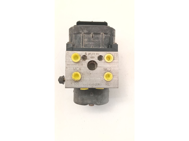 Recambio de abs para toyota corolla (_e12_) 2.0 d-4d (cde120_) referencia OEM IAM 4451002050  