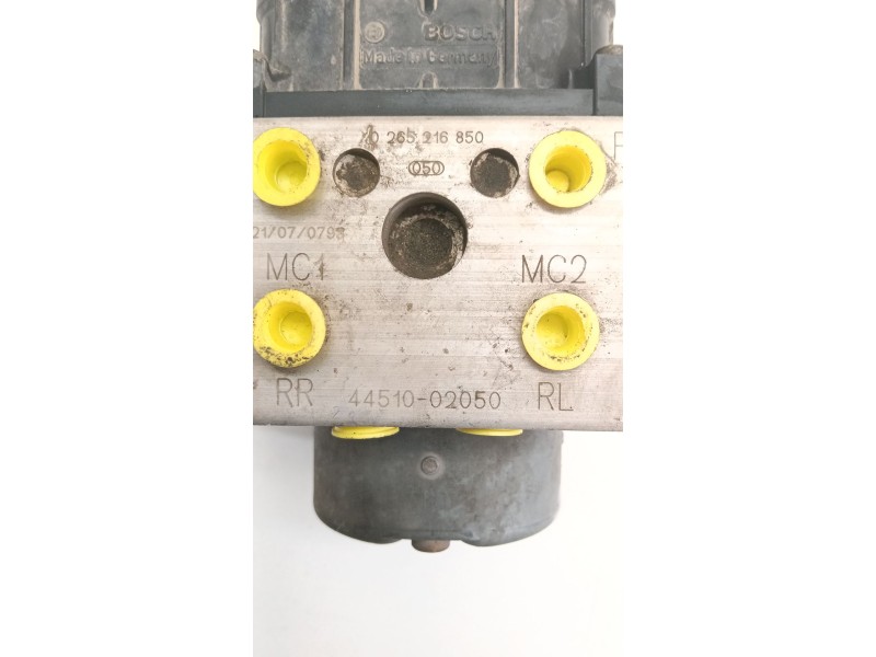 Recambio de abs para toyota corolla (_e12_) 2.0 d-4d (cde120_) referencia OEM IAM 4451002050  
							