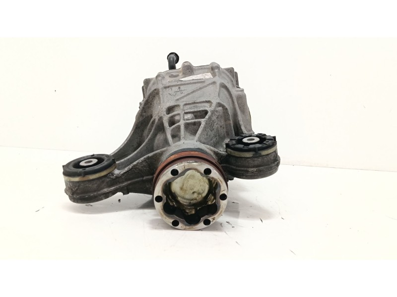 Recambio de diferencial trasero para jaguar f-pace (x761) 2.0 td4 awd referencia OEM IAM HK834A213FC  
							