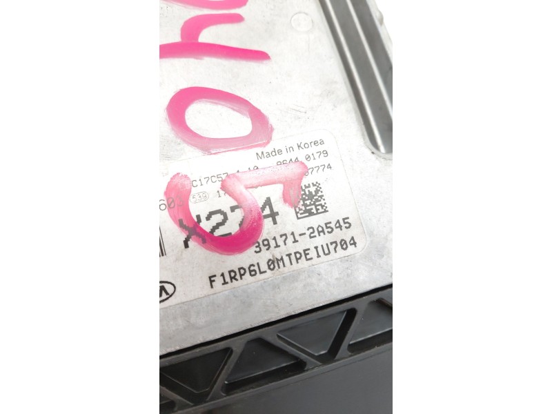 Recambio de centralita motor uce para kia carens iv 1.7 crdi referencia OEM IAM 391712A545  