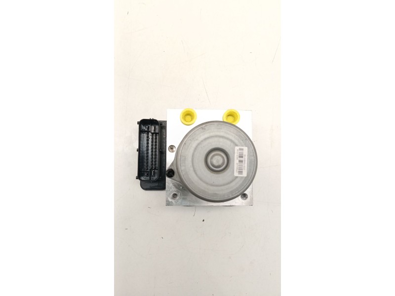 Recambio de abs para kia carens iv 1.7 crdi referencia OEM IAM 58910A4410  
							