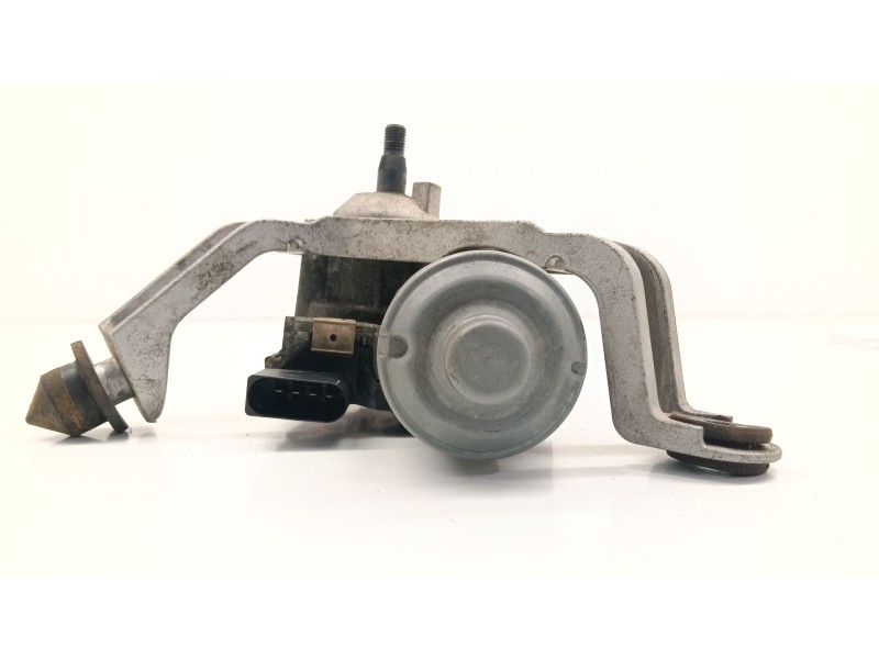 Recambio de motor limpia delantero para kia carens iv 1.7 crdi referencia OEM IAM 98110A4000  
							