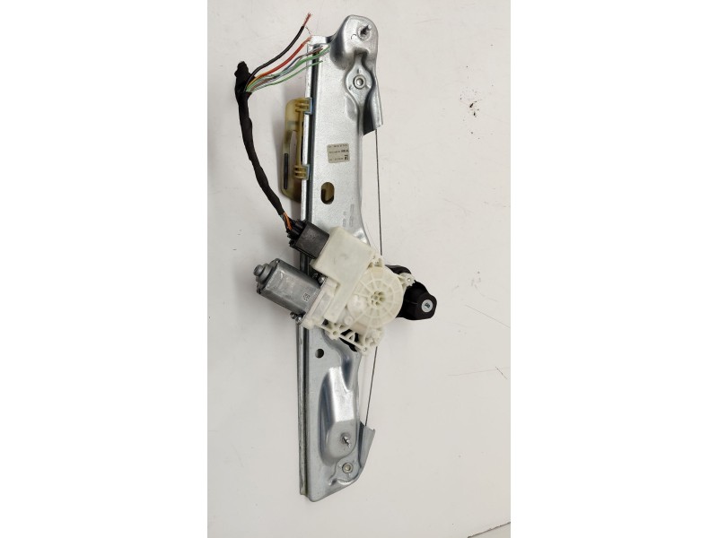 Recambio de elevalunas trasero derecho para opel astra k (b16) 1.6 cdti (68) referencia OEM IAM 39142320  